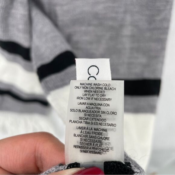 Calvin Klein Scarf NWT - Picture 6 of 8